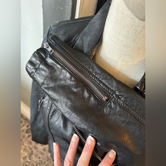 Free People Black Moto Vegan Leather Motorcycle Jacket Womens Size 2 - Picture 8 of 10